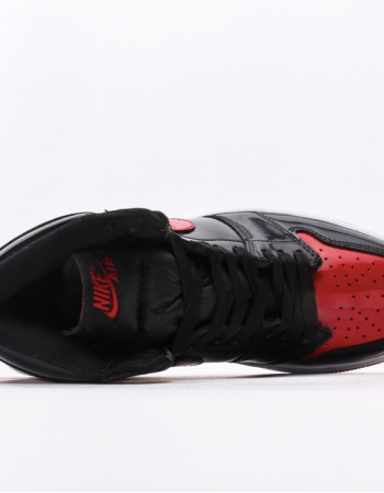 Air Jordan 1 Retro High OG Patent Bred