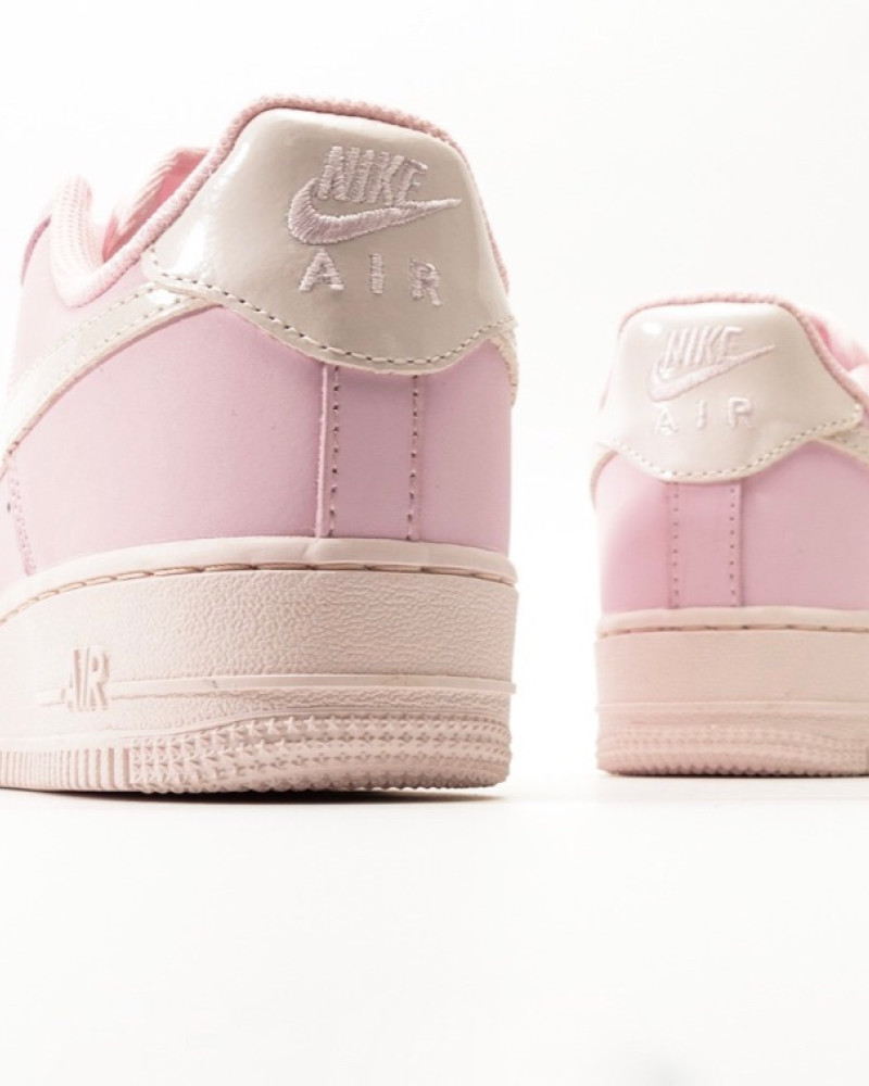 Nike Air Force 1 Low “Pink White”