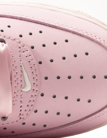 Nike Air Force 1 Low “Pink White”