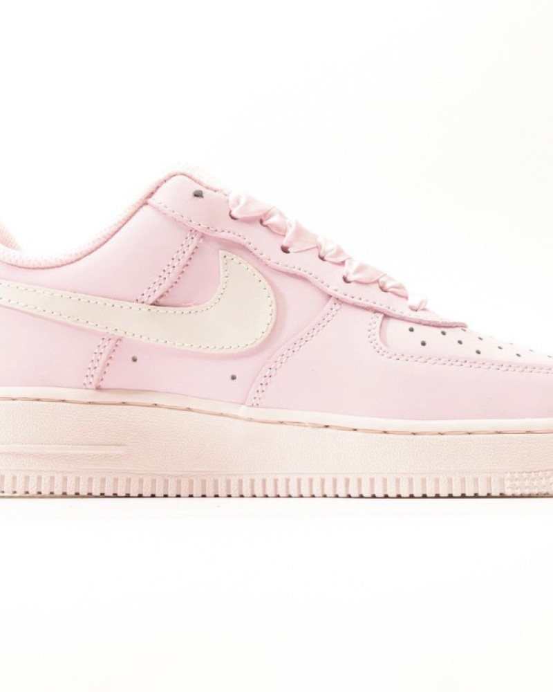 Nike Air Force 1 Low “Pink White”