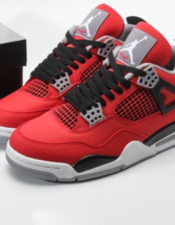 Air Jordan 4 Retro “Toro Bravo”