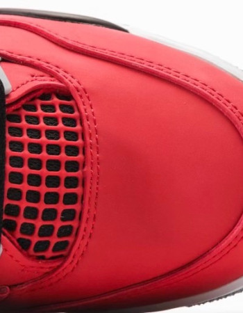 Air Jordan 4 Retro “Toro Bravo”