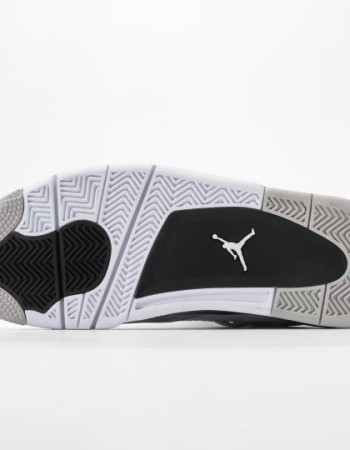 Air Jordan 4 Retro “Military Black”