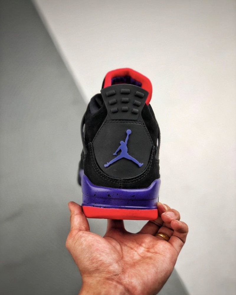 Air Jordan 4 Retro “Raptors”