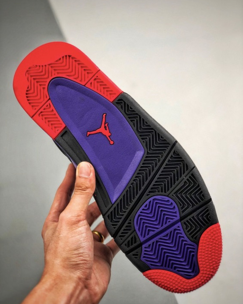 Air Jordan 4 Retro “Raptors”