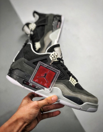 Air Jordan 4 Retro “Fear” 