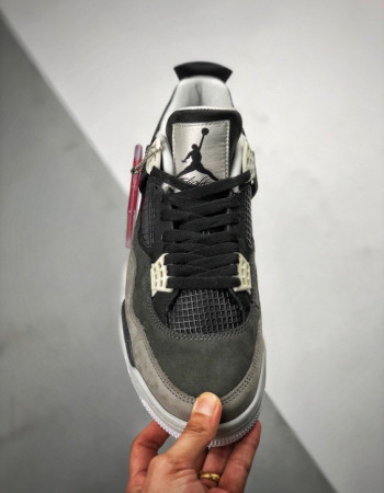 Air Jordan 4 Retro “Fear” 