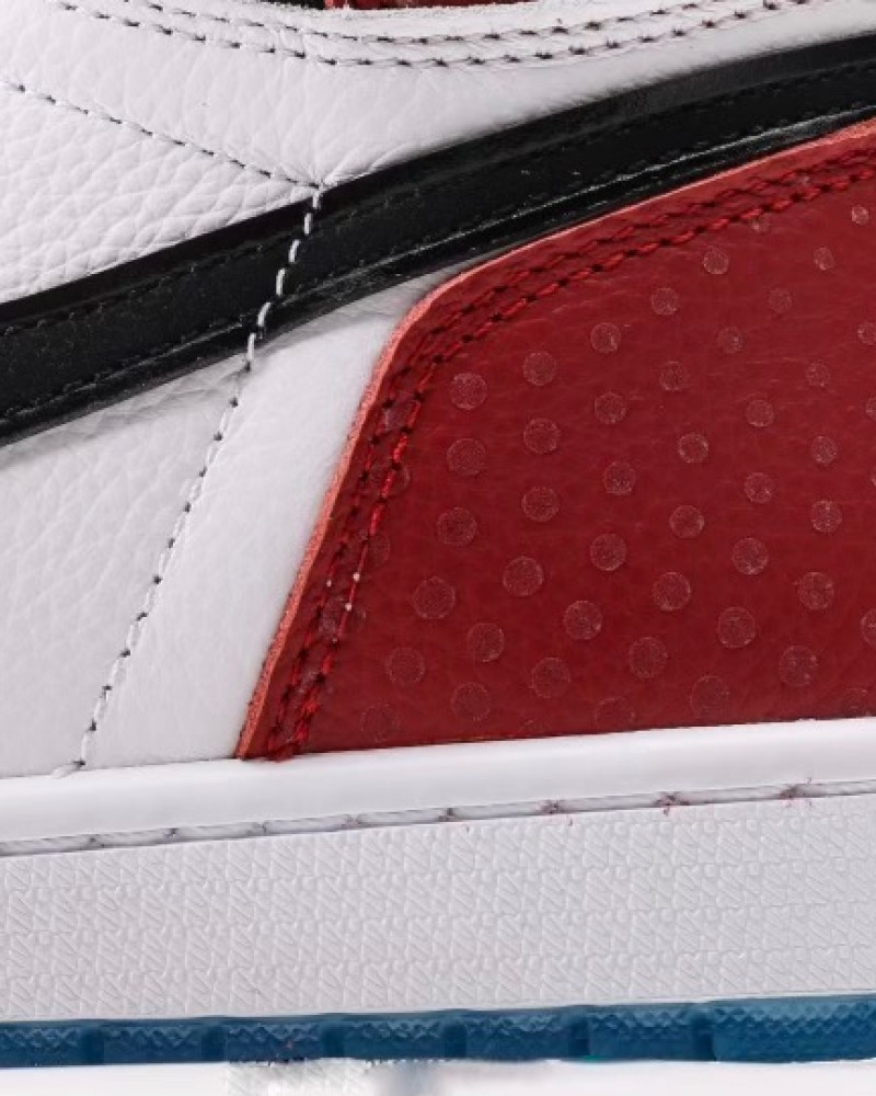 Air Jordan 1 Retro High OG “Origin Story” (Spider-Man)