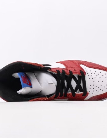 Air Jordan 1 Retro High OG “Origin Story” (Spider-Man)