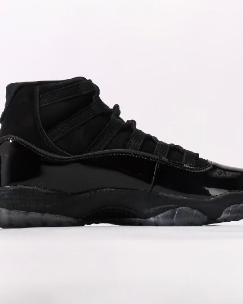 Air Jordan 11 “Cap and Gown”