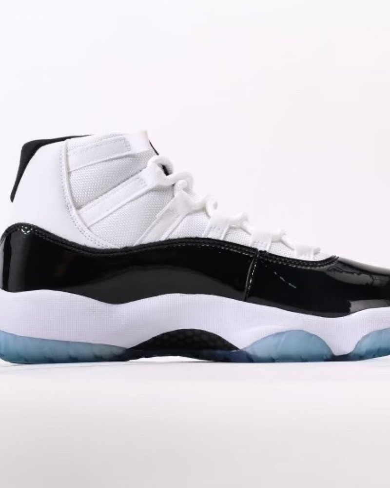 Air Jordan 11 “Concord”