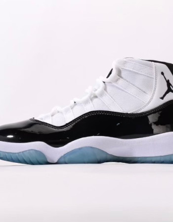 Air Jordan 11 “Concord”