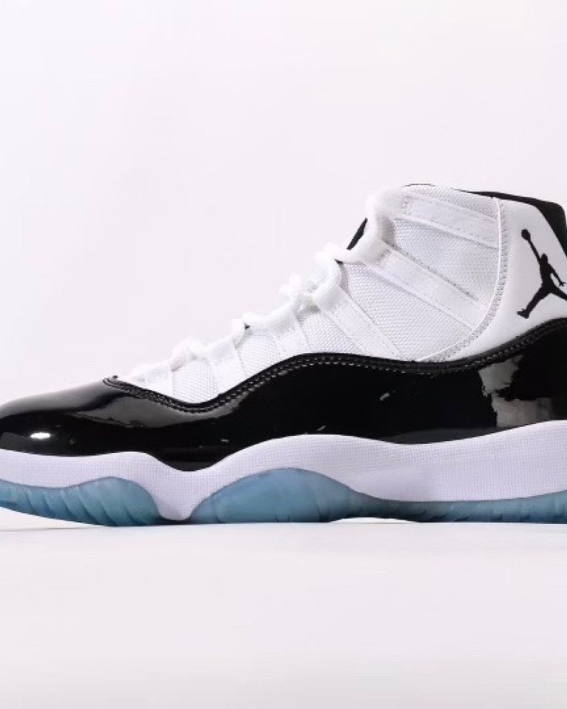 Air Jordan 11 “Concord”