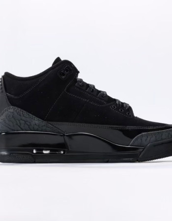 Air Jordan 3 Retro “Black Cat”