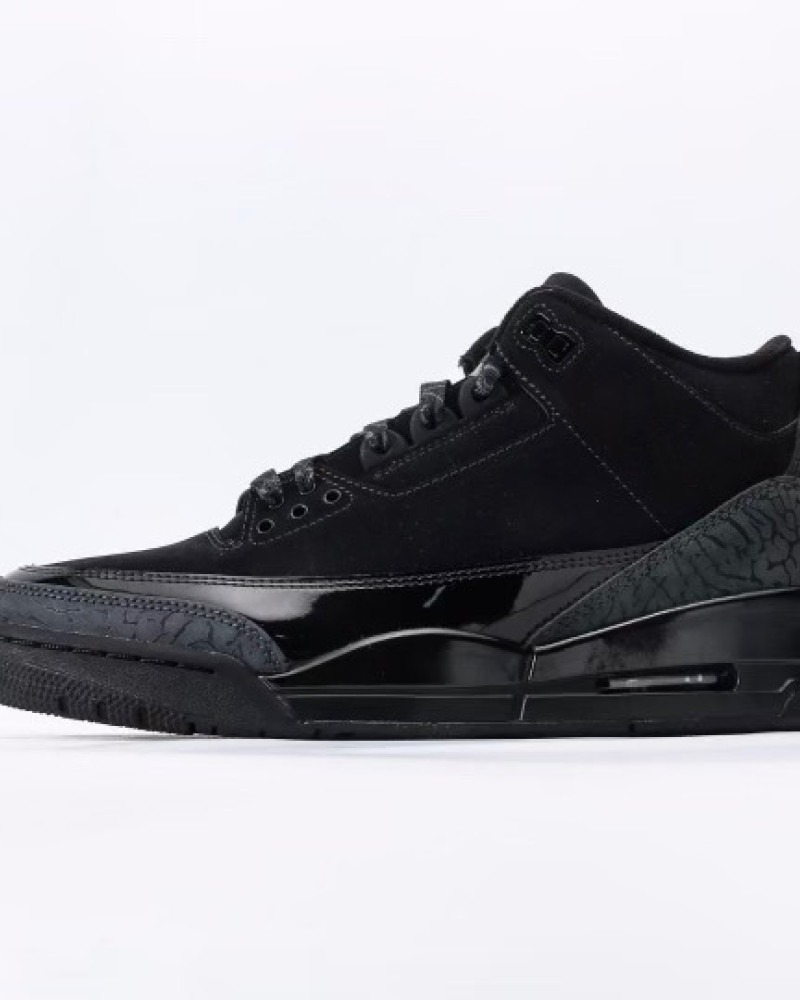 Air Jordan 3 Retro “Black Cat”
