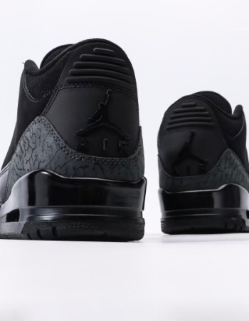 Air Jordan 3 Retro “Black Cat”