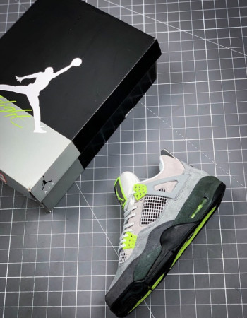 Air Jordan 4 Retro SE “Neon 95”
