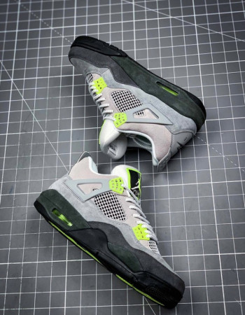 Air Jordan 4 Retro SE “Neon 95”