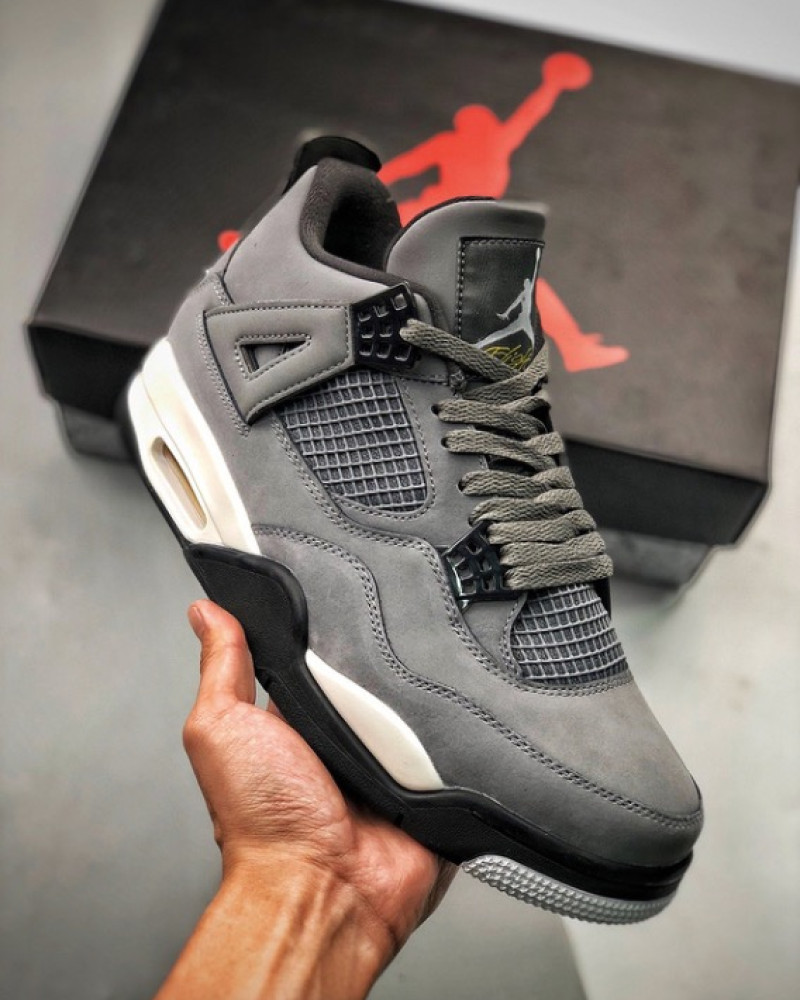 Air Jordan 4 Retro “Cool Grey”