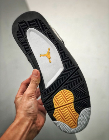Air Jordan 4 Retro “Cool Grey”