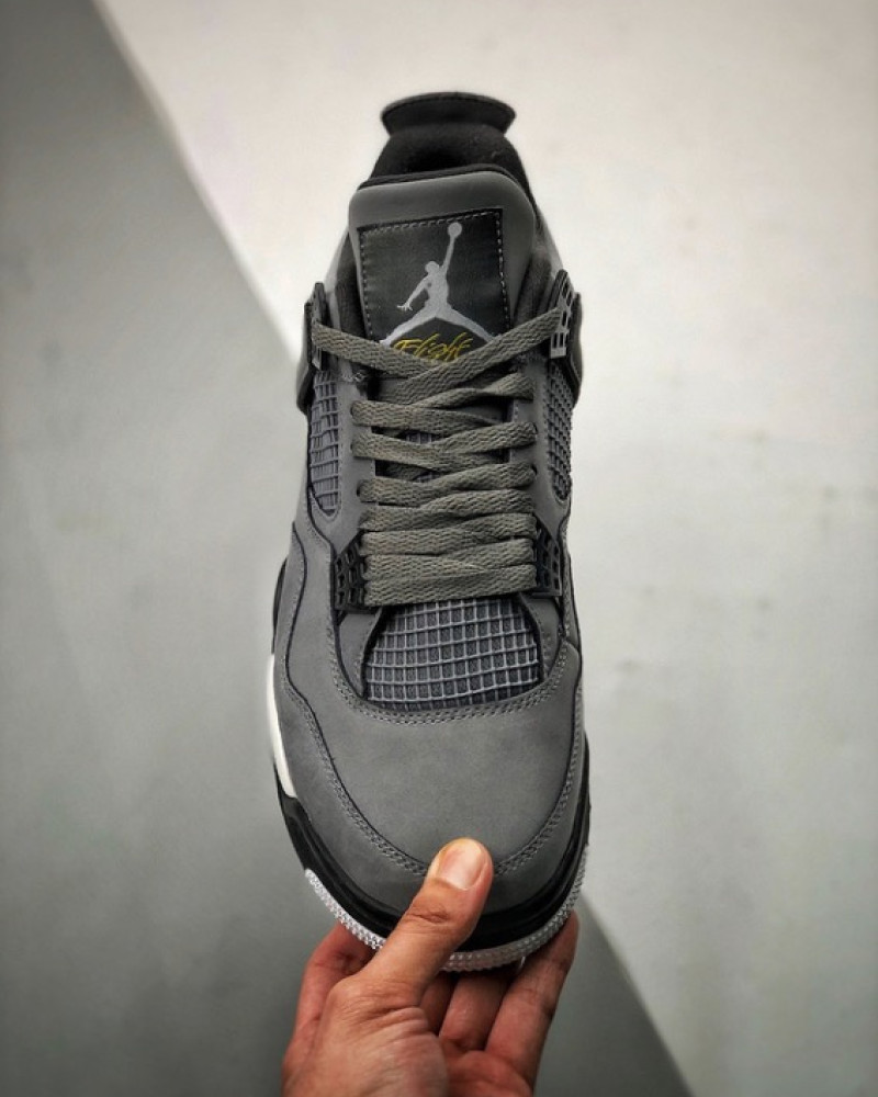 Air Jordan 4 Retro “Cool Grey”