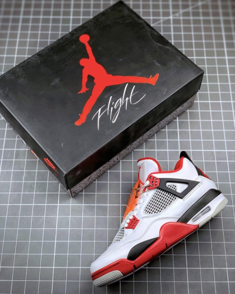 Air Jordan 4 Retro “Fire Red” (2020)