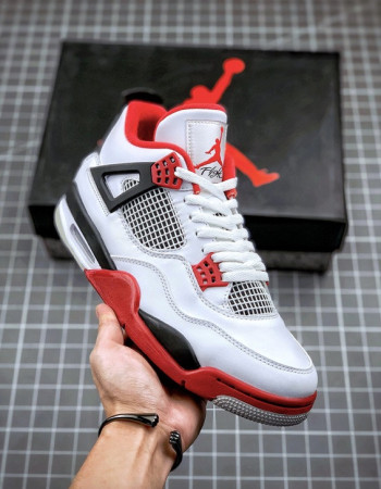 Air Jordan 4 Retro “Fire Red” (2020)