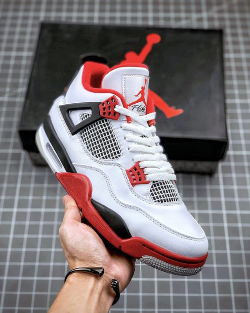 Air Jordan 4 Retro “Fire Red” (2020)