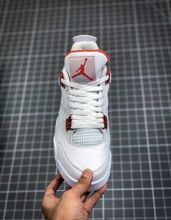 Air Jordan 4 Retro “Metallic Orange”