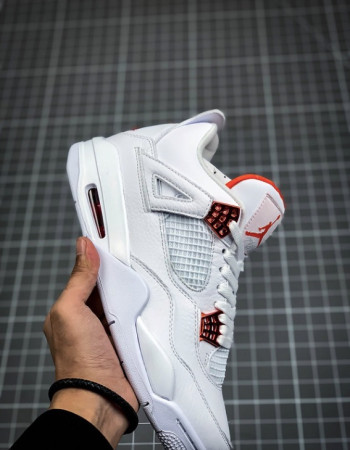 Air Jordan 4 Retro “Metallic Orange”