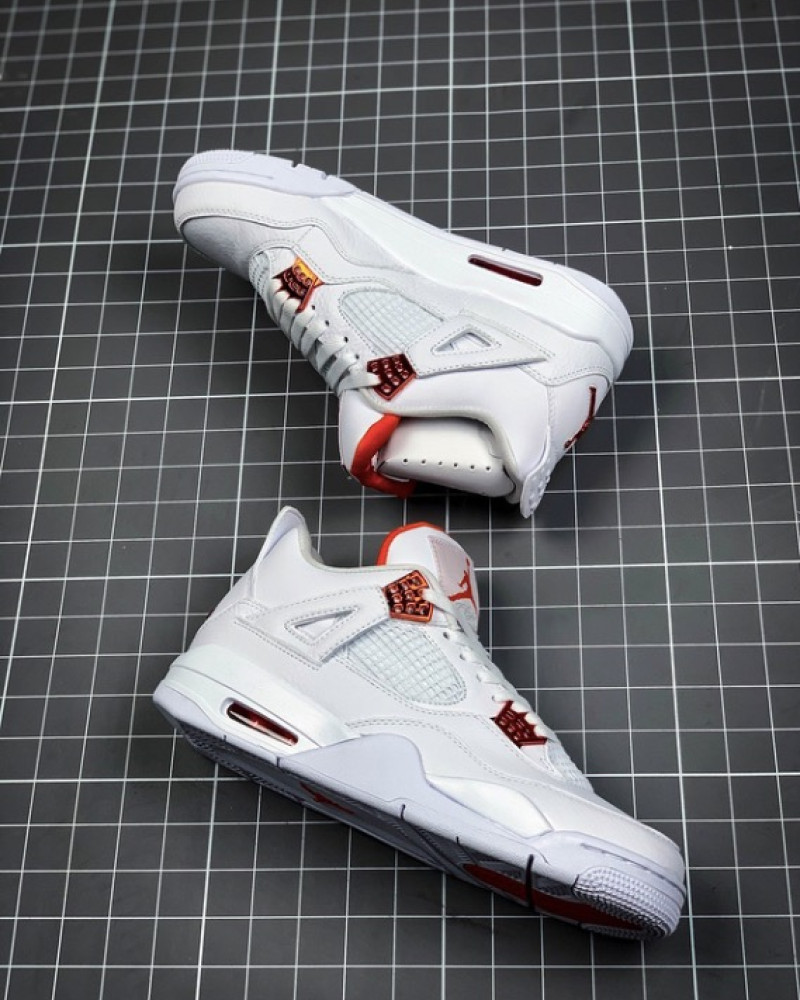 Air Jordan 4 Retro “Metallic Orange”