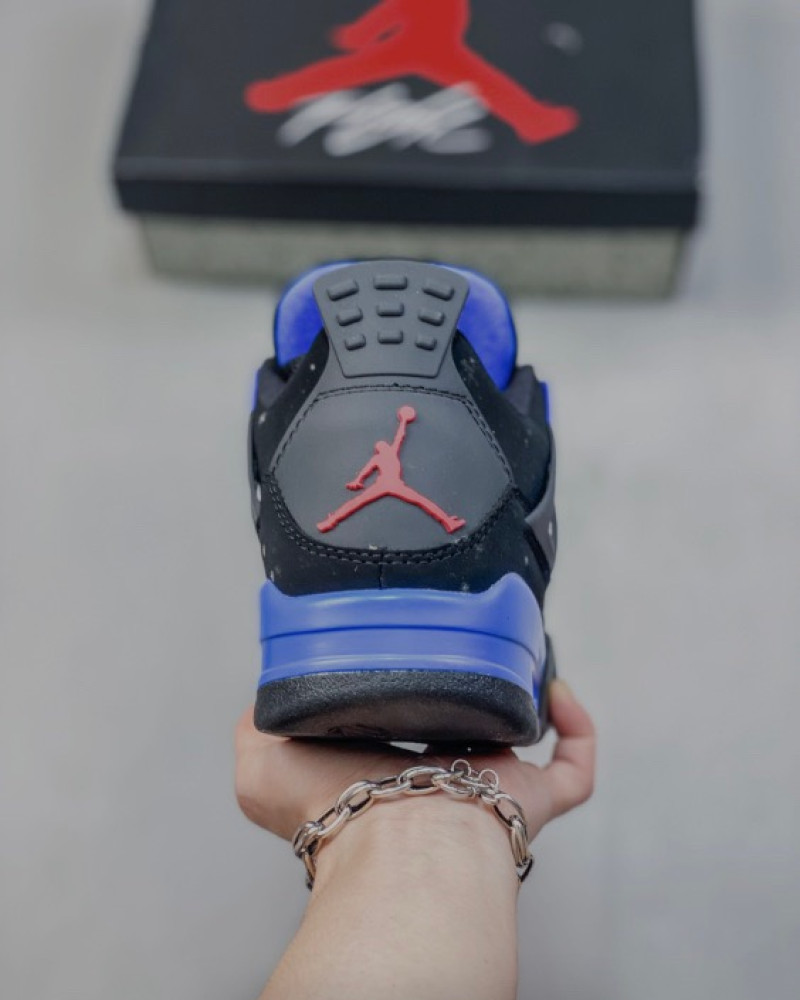 Air Jordan 4 Retro “Motorsports Alternate.”