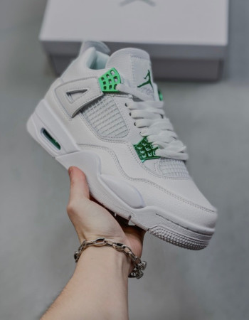 Air Jordan 4 Retro “Metallic Green”