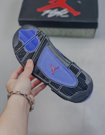 Air Jordan 4 Retro “Motorsports Alternate.”