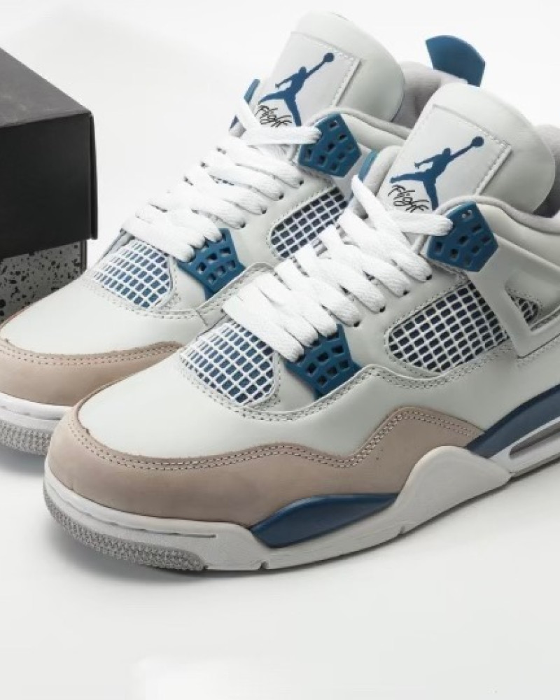 Air Jordan 4 Retro “Military Blue”