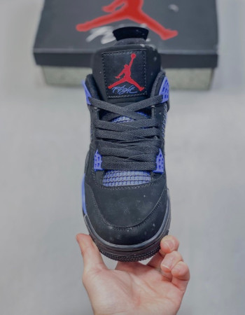 Air Jordan 4 Retro “Motorsports Alternate.”