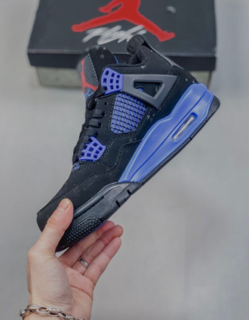 Air Jordan 4 Retro “Motorsports Alternate.”