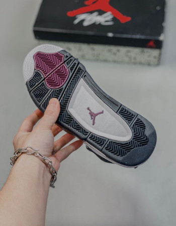 Air Jordan 4 “PSG” (Paris Saint-Germain)