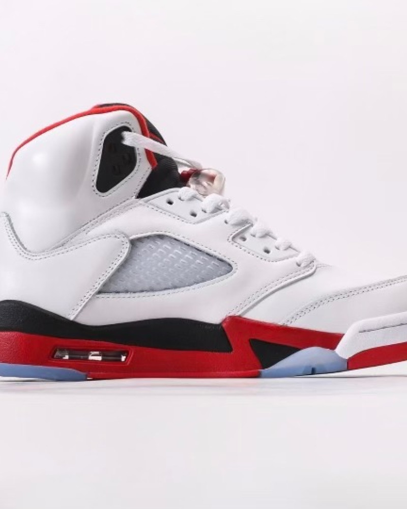 Air Jordan 5 “Fire Red” (2020) 