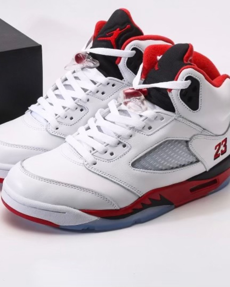 Air Jordan 5 “Fire Red” (2020) 