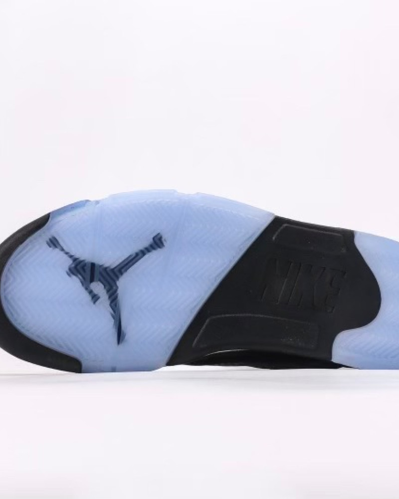Air Jordan 5 “Metallic Black” 