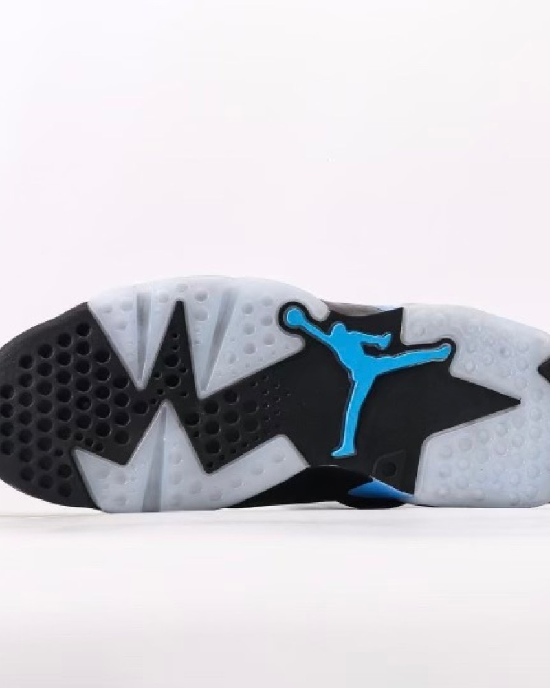 Air Jordan 6 Retro "UNC"