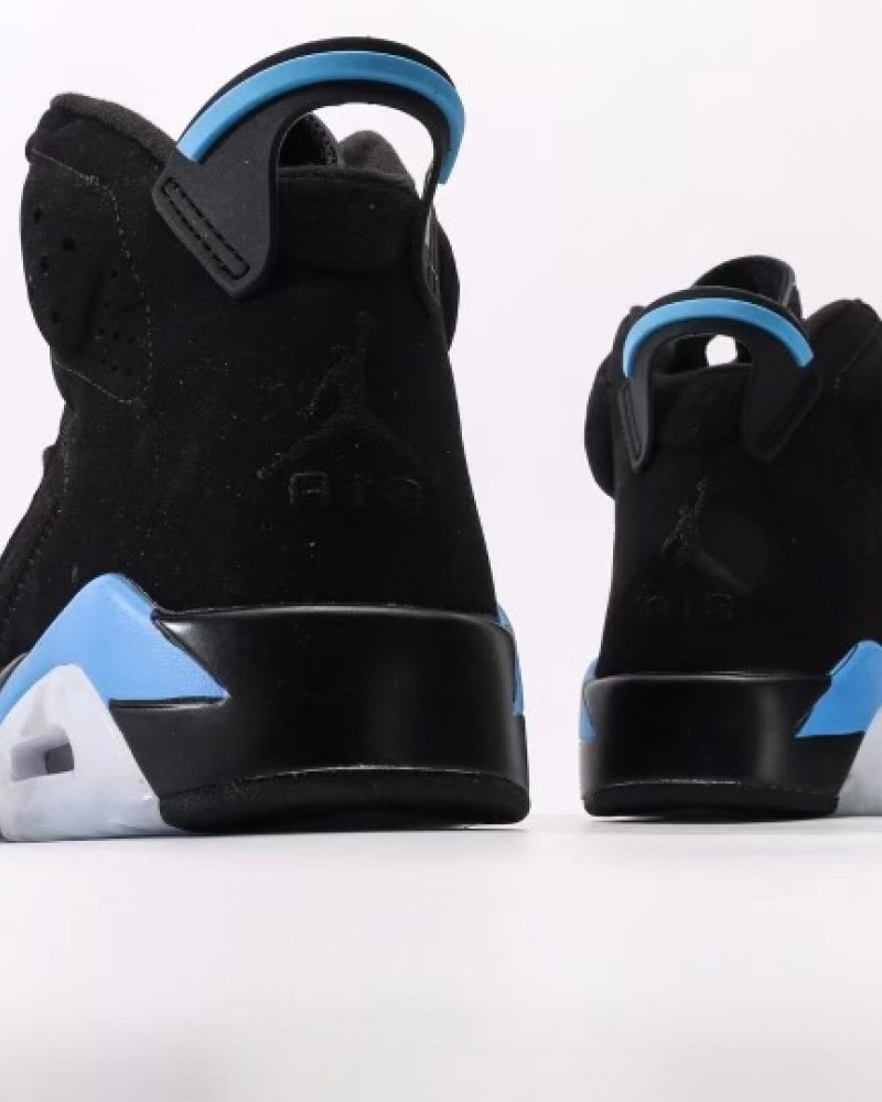 Air Jordan 6 Retro "UNC"