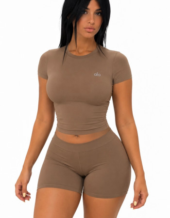 Alo Yoga Finesse Short Sleeve Set- Sun Kissed Brown