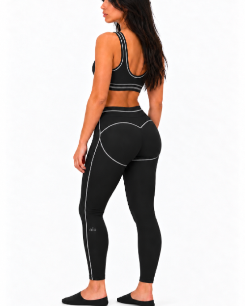 Alo Yoga Airbrush Heart Throb Bra & High-Waist Legging Set – Black/White