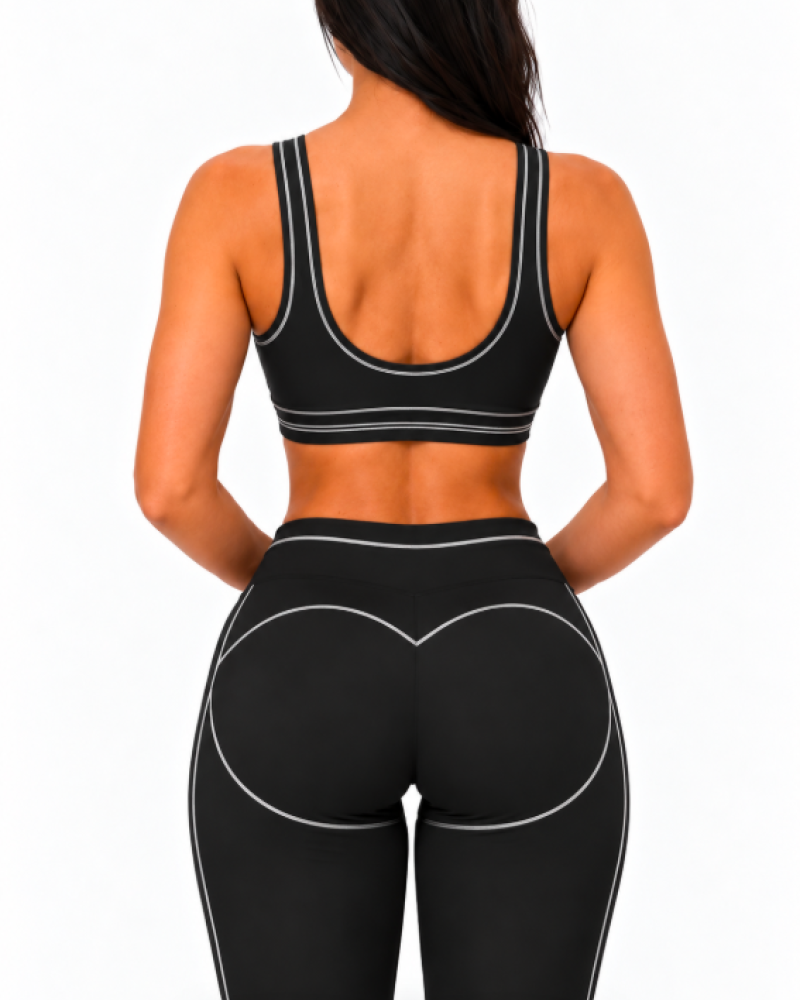 Alo Yoga Airbrush Heart Throb Bra & High-Waist Legging Set – Black/White