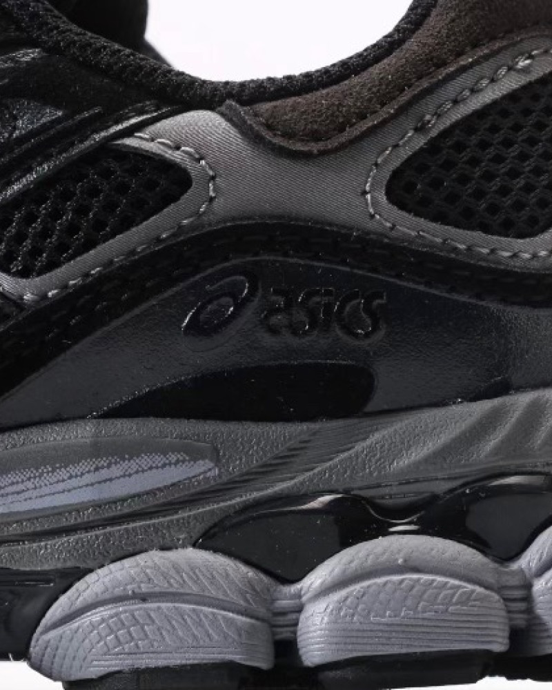 ASICS Gel-NYC “Black Graphite Grey”