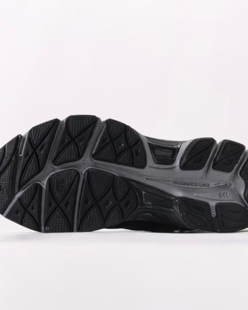 ASICS Gel-NYC “Black Graphite Grey”