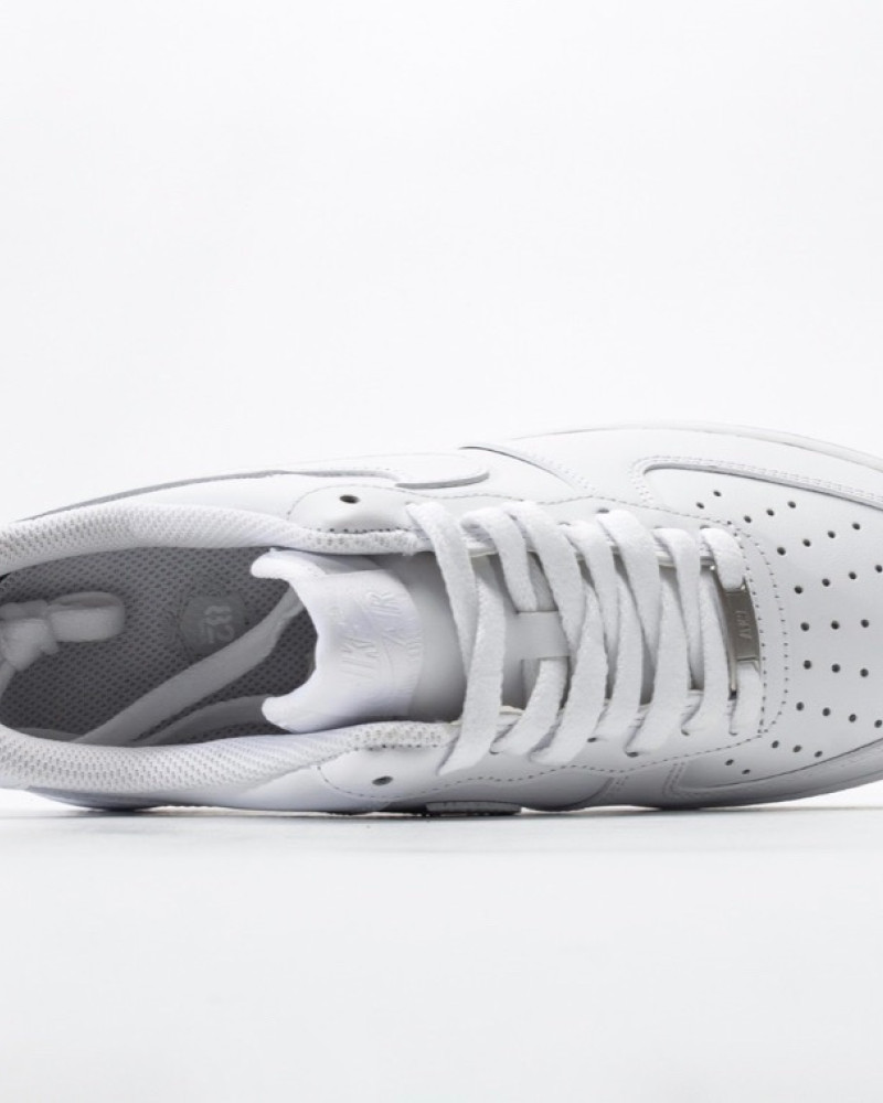 Nike Air Force 1 ’07 Low “Triple White”