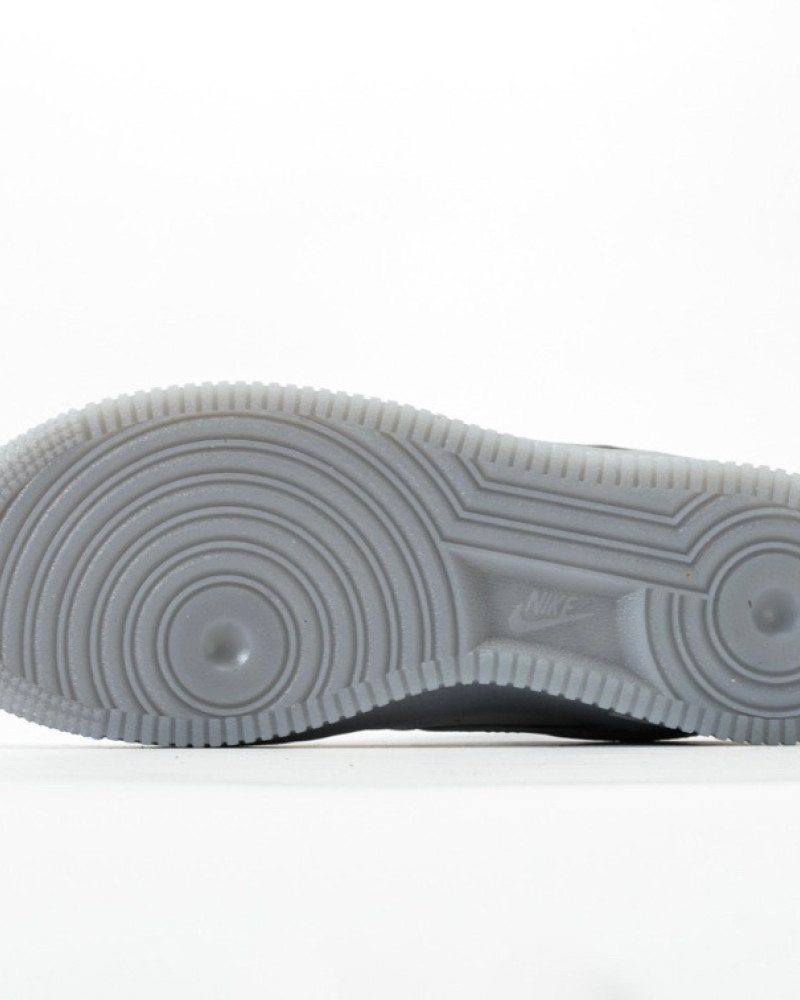 Nike Air Force 1 ’07 WB “Wolf Grey”